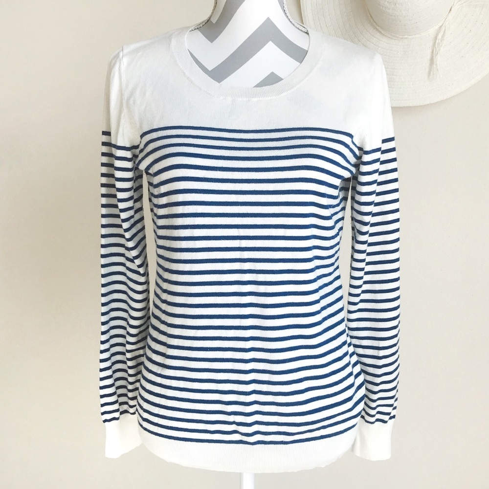 Banana Republic Striped Crew neck Pullover sweater